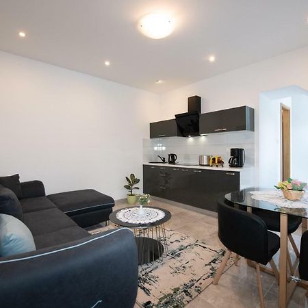 Apartment Emili Opatija Extérieur photo